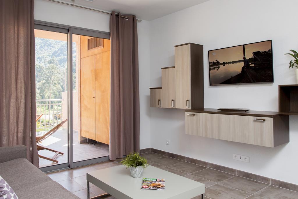 Porto  Residence Hoteliere Capu Seninu חדר תמונה