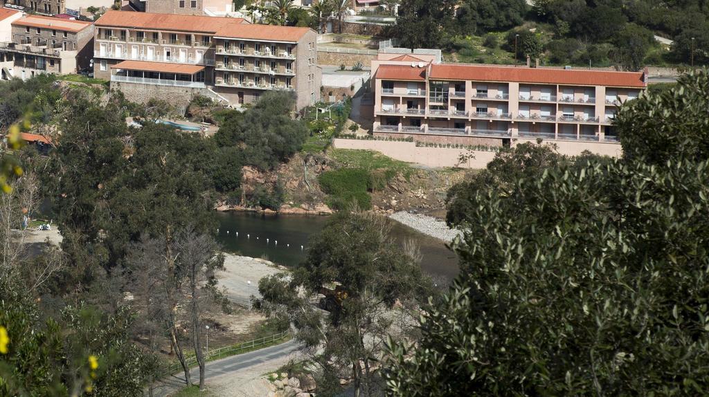 Porto  Residence Hoteliere Capu Seninu מראה חיצוני תמונה