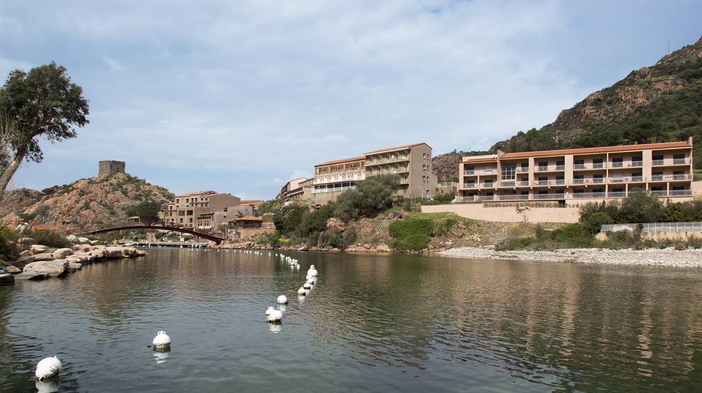 Porto  Residence Hoteliere Capu Seninu מראה חיצוני תמונה
