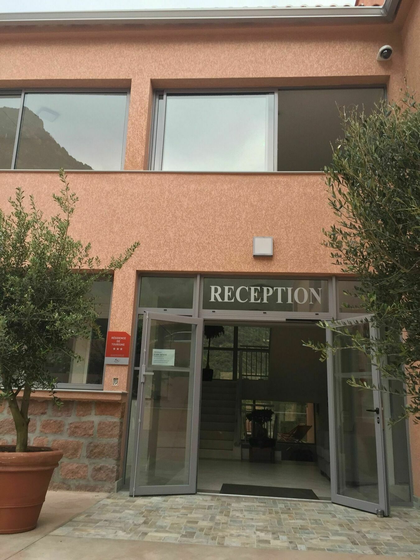 Porto  Residence Hoteliere Capu Seninu מראה חיצוני תמונה