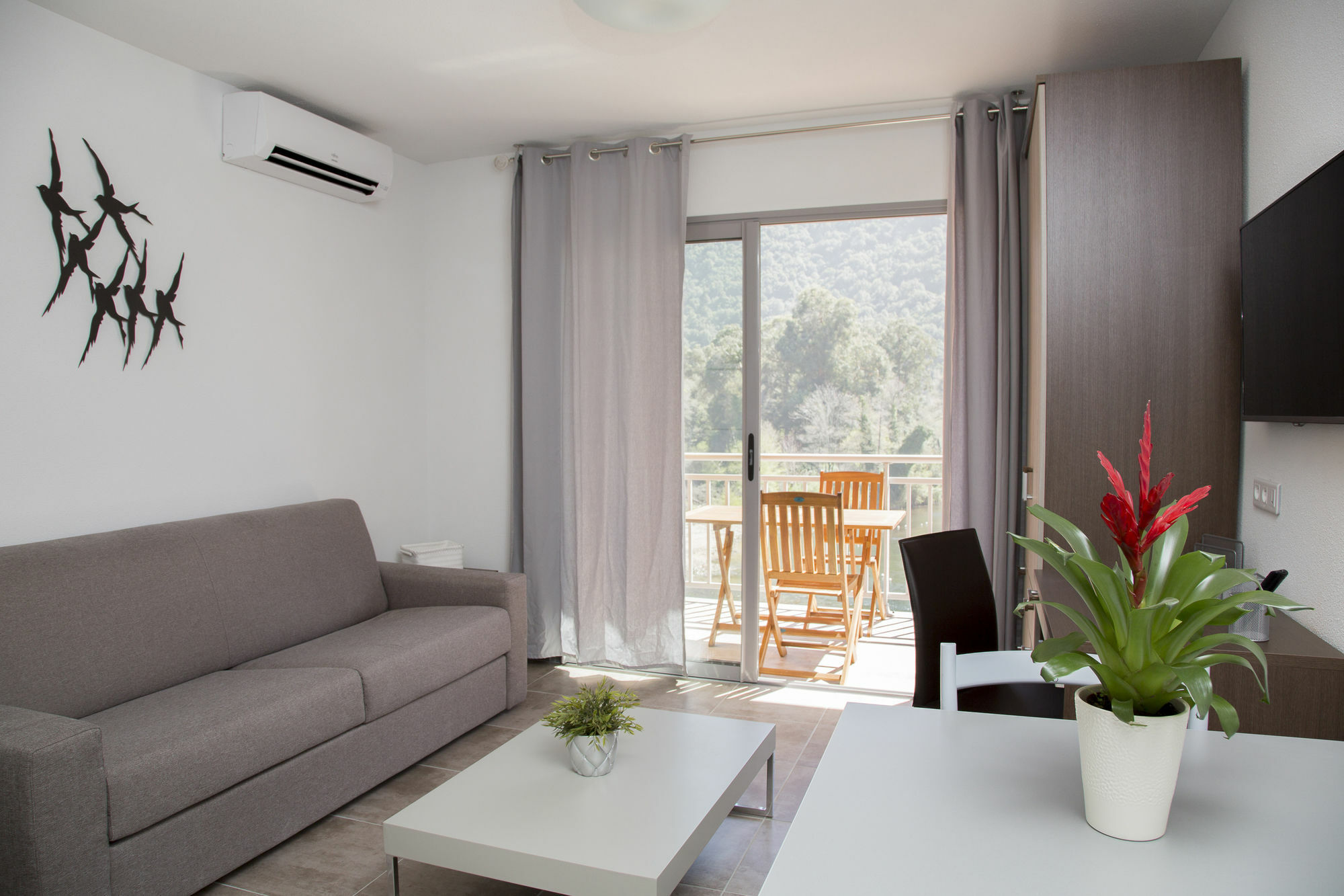 Porto  Residence Hoteliere Capu Seninu מראה חיצוני תמונה